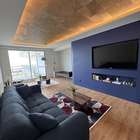Design Face A L'ocean Et Au Apartment